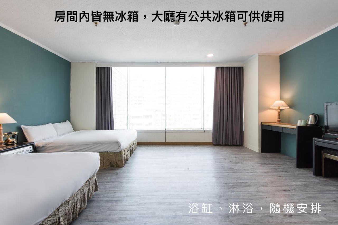 Back Home Hotel Chiayi Extérieur photo